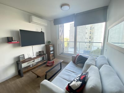 Venta De Apartamento Completamente Amueblado y Equipado. 1 Dormitorio. Edificio JOY