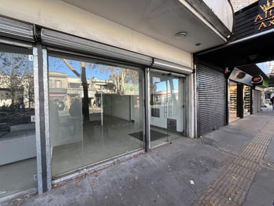 Alquiler local 8 Octubre y Forteza BAJO DE PRECIO