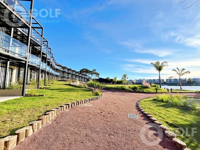 Venta de apartamento 1 dormitorio con terraza en  Carrasco Este LAWA