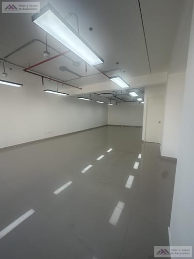 ALQUILER OFICINA IMPLEMENTADA EN SURCO - OF 804 (609-1148-2)