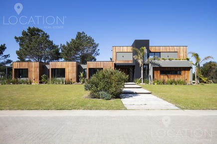 Alquiler de temporada de casa de 4 dormitorios en barrio cerrado Laguna Escondida, José Ignacio