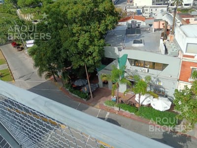 Venta apartamento dúplex tres dormitorios en Barrio Sur - 101