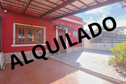 ALQUILER Casa, 2 dormitorios 2 baños muy cerca de LA PAZ bbcoa cerrada