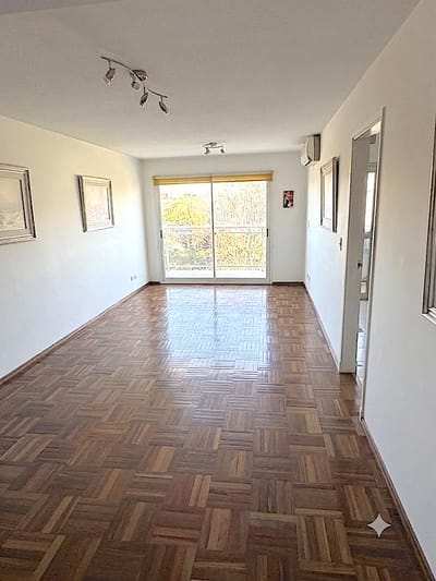 Apartamento Venta 2 Dormitorios Calefacción Garaje Balcón Buceo
