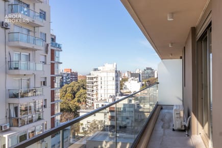 Apartamento de dos dormitorios en venta en Punta Carretas - 301
