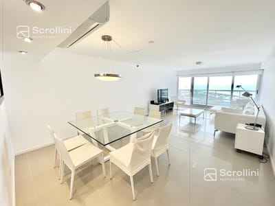 Departamento en Playa Brava