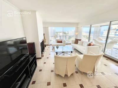 Departamento en Playa Brava