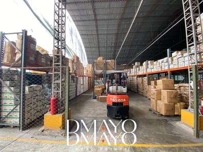 Alquiler Local Comercial y Almacén-en Av. Principal Zorritos con Manoa-Breña