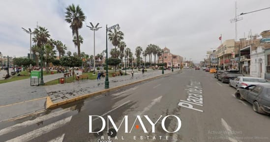 Casa en  venta frente al mercado de Pueblo Nuevo cerca a  La Plaza de Armas