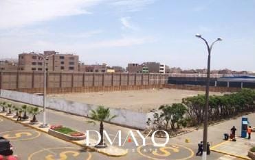 Terreno en venta, Zonificación Comercio Metropolitano de 4562 m2 en Centro Aéreo Comercial 