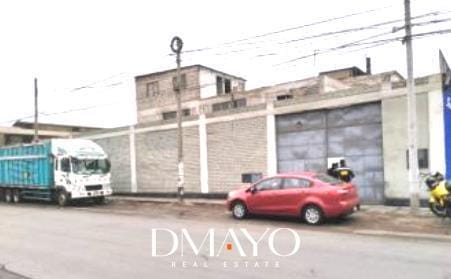 Almacén/Industrial 1700 m2 en venta a una cuadra de Aux. Panamericana Norte-Megaplaza y Plaza Norte