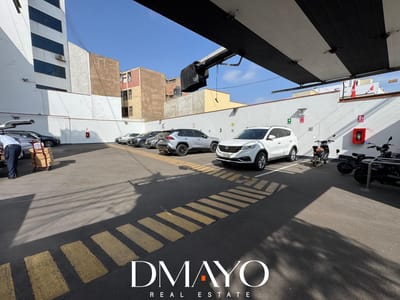 Oportunidad! Estacionamiento en excelente ubicación de 422m2