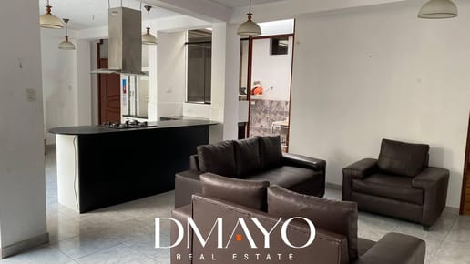 Venta Casa en LOS GIRASOLES DE HUAMPANI - San Juan de Lurigancho