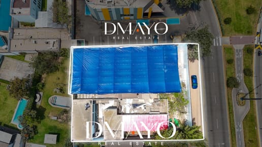 VENTA DE TERRENO DE 1026 M2 - OVALO DE LA FONTANA - LA MOLINA