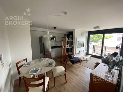 Apartamento de 2 dormitorios en venta en Centro