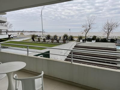 Hermoso apartamento con vista panorámica al Río de la Plata