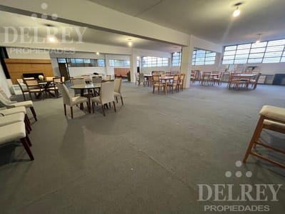 VENTA / ALQUILER Depósito en La Comercial DELREY PROPIEDADES