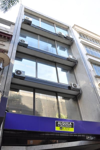 Sarandi y Bartolome Mitre, edificio entero, 2023 m2, 6 pisos, frente 8 mts!!