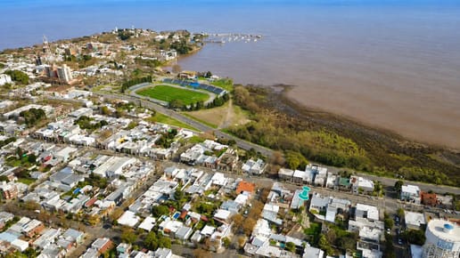 Edificio Comercial en Venta en el Centro de Colonia del Sacramento