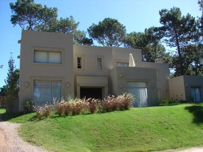 Casa en alquiler La Barra - Laguna Blanca -  casa Betania TM 6049