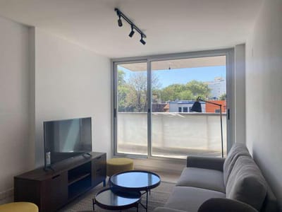 Apartamento 2 dormitorios con terraza en Tres Cruces, Montevideo