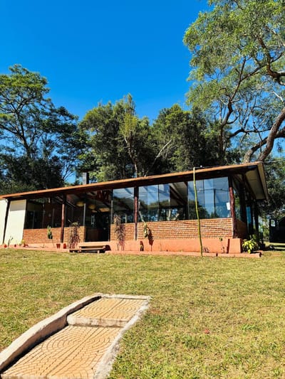 EN VENTA Casa Quinta 13.5Ha en Piribebuy