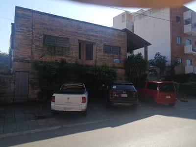 VENTA DE CASA BO.LAS MERCEDES