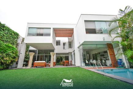 Lujosa Casa Malachowski de 2 pisos en San Isidro, Terraza, Jardín, piscina y 4 dormitorios