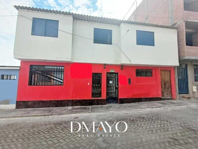 Venta de Casa de 2 pisos en Distrito de Pacasmayo