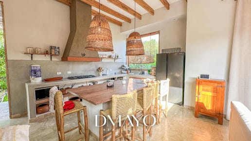 Se Vende Casa de Campo de 1,000 m2 con Piscina en Condominio Cerrado -San Vicente de Cañete
