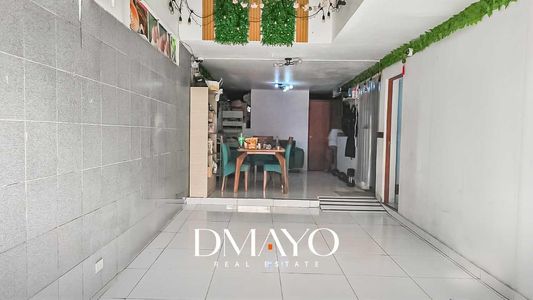 Local en zona altamente comercial en cercado de lima