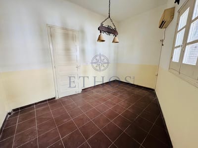 Alquiler de apartamento a pasos de Tres Cruces