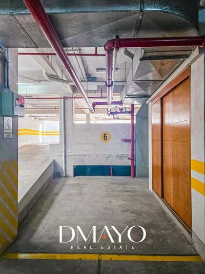 Venta de Estacionamiento con Depósito cerca a la cuadra 9 de Guardia Civil  CORPAC SAN ISIDRO