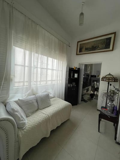 Casa en venta, 3 dormitorios, cochera o monoambiente y parrillero, La Teja.