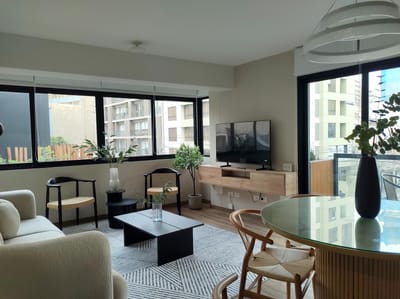 Alquilo/Vendo Lindo Departamento AMOBLADO de estreno en Calle San Martín con estacionamiento