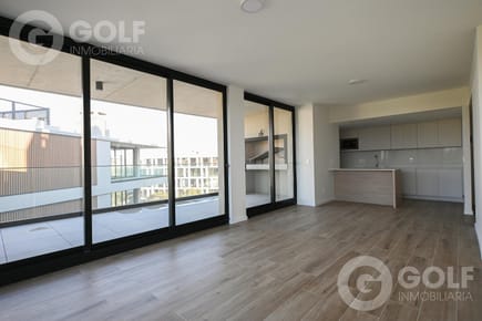 Venta apartamento de 2 dormitorios con terraza parrillero en Carrasco