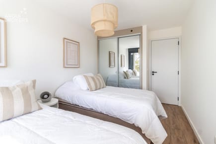 Apartamento de dos dormitorios en venta en Buceo - 1604