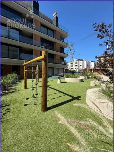 Apartamento de tres dormitorios en venta en Barra de Carrasco - 104B