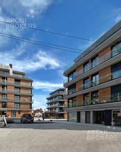 Apartamento de tres dormitorios en venta en Barra de Carrasco - 105B