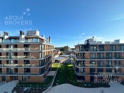 Apartamento de tres dormitorios en venta en Barra de Carrasco - 304