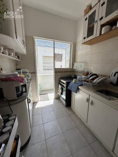 Apartamento de dos dormitorios en venta con renta en Tres Cruces - 202