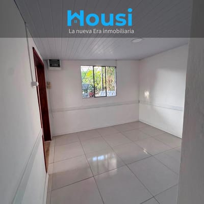 Alquiler Casa 1 dormitorio remodelada con patio en Maroñas