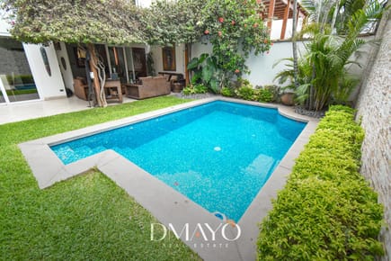 VENTA DE CASA 400m2  EN RINCONADA ALTA-  5 dorm- 1 estudio- 2 cocheras- piscina