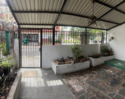 Venta Casa 3 dormitorios 2 baños, Brazo Oriental