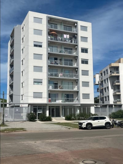 Venta 1 Dormitorio en piso alto con terraza en La Loma, Maldonado