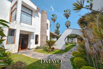 VENTA DE CASA 1000 m2 4 dormitorios 6 baños piscina con 2 bungalows independiente