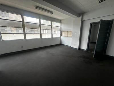 OPRTUNIDAD ÚNICA VENTA DE 4 OFICINAS PARA REMODELAR EN EL CENTRO PRECIO DE OCASIÓN