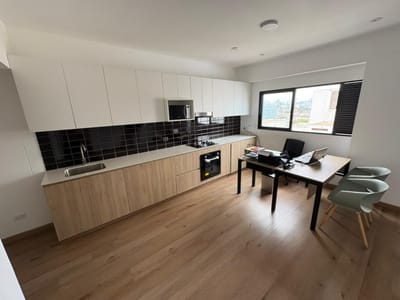 Venta de Dúplex de 2 dormitorios con terraza cerca a la Clínica Delgado