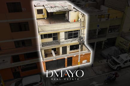 Vendo Casa Independiente de 2 pisos y azotea frente al Parque Madrid-San Rafael Cercado Lima