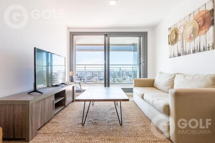 Alquiler de apartamento de 2 dormitorios con muebles y cochera en Punta Carretas